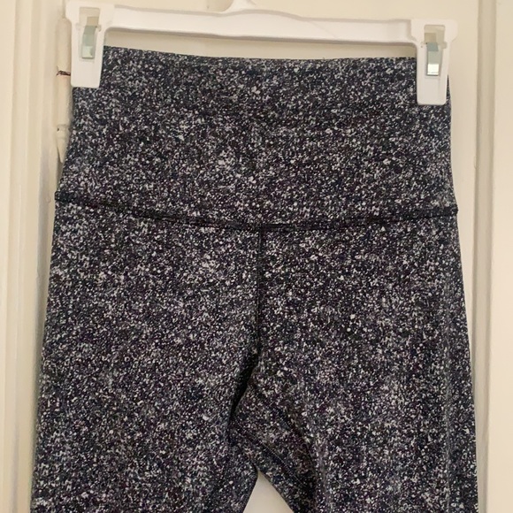 Lululemon Aligns - Picture 3 of 5